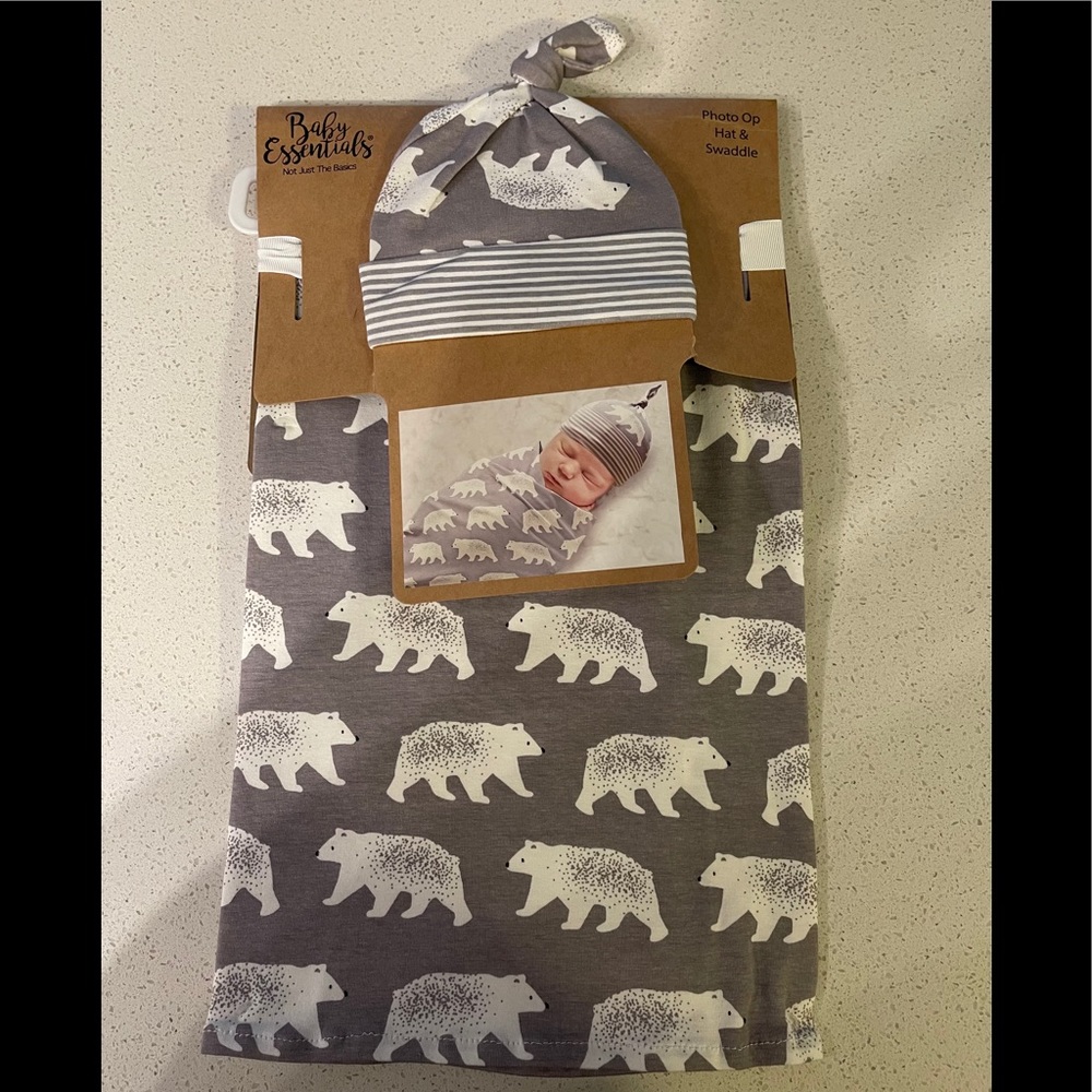 Bear hat and swaddle set